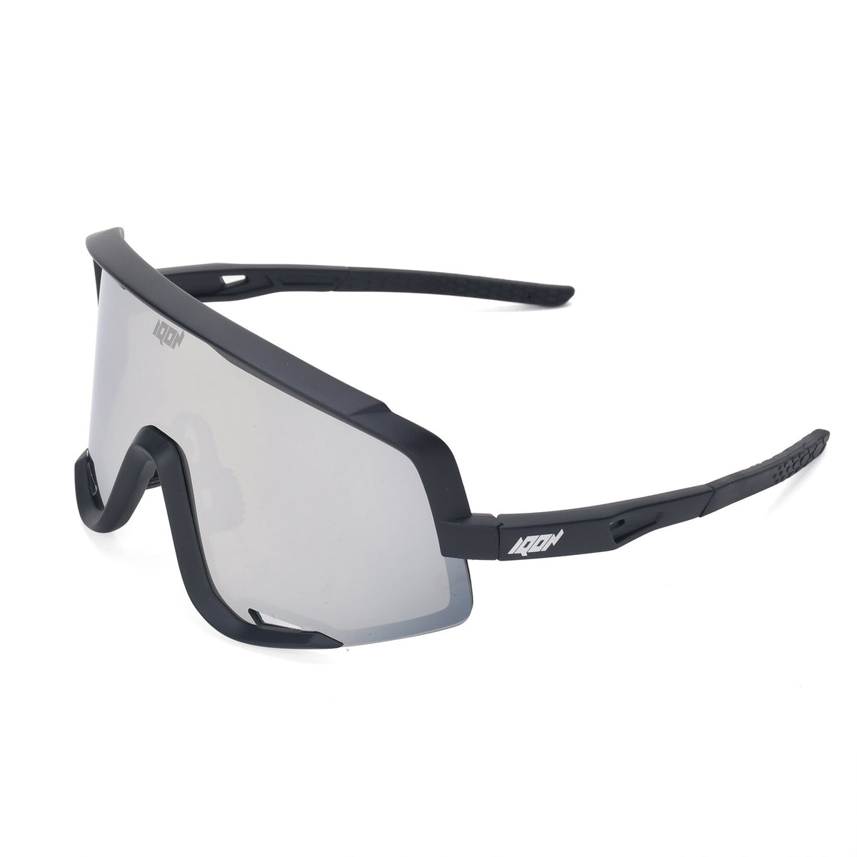 UNIQ in Black, three-quarter view